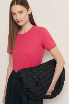 Футболка приталенного силуэта