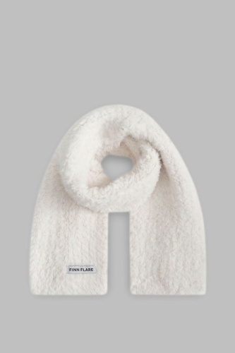 Пушистый шарф