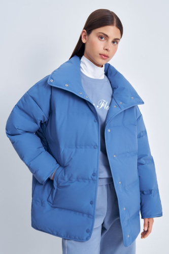 Пуховик с воротником-стойкой