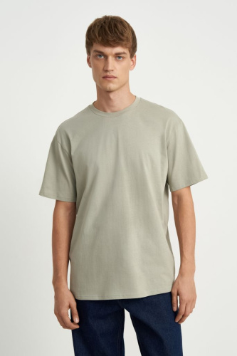 Футболка из хлопка свободного силуэта