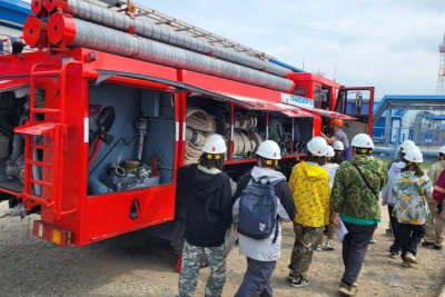 Ученики лицея-интерната в Якутске побывали с экскурсией на нефтеперекачивающей станции «Алдан» / ЯСИА Якутск Якутск Республика Саха (Якутия)