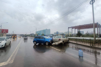 Четырехлетняя девочка получила травмы при ДТП в Якутске / ЯСИА Якутск Якутск Республика Саха (Якутия)