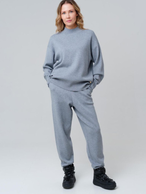 Комплект трикотажный для женщин: джемпер, брюки