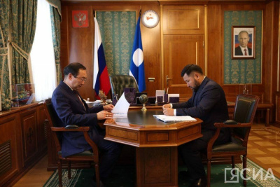 Глава Якутии Айсен Николаев провел рабочую встречу с Евгением Григорьевым / ЯСИА   