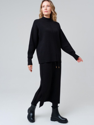 Комплект трикотажный для женщин: джемпер, юбка