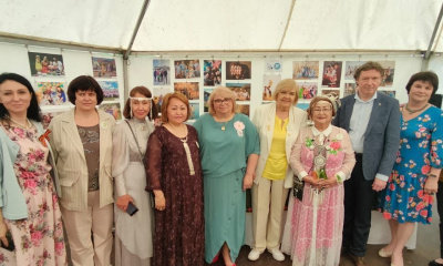 В Якутии продолжают реализовываться проекты по семейной политике / ЯСИА   Республика Саха (Якутия)