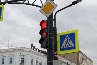 На дорогах Якутска установят 78 новых светофоров  / ЯСИА Якутск Якутск Республика Саха (Якутия)