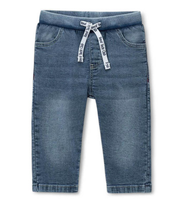 Джинсы для маленького мальчика