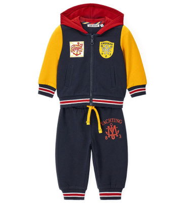 Комплект (толстовка+брюки) для маленького мальчика