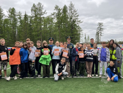 В "Орленке" прошли соревнования по пожарно-прикладному спорту /    