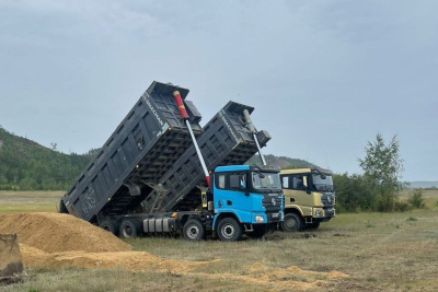 На обоих берегах Лены установят бетонные заводы для строительства моста / ЯСИА   