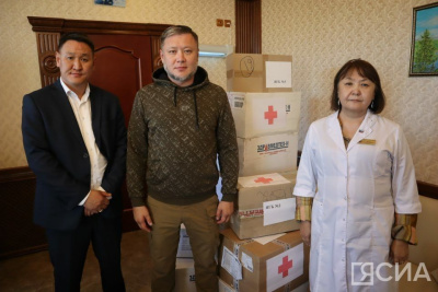 Медики Якутии отправят груз с предметами первой медицинской помощи Курской области / Нарыйа Пахомова   