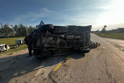 Восемь человек пострадали в ДТП в Горном районе Якутии / ЯСИА   