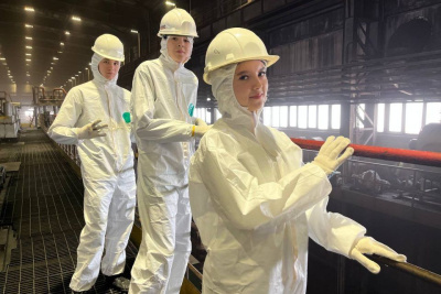 Промышленные предприятия Якутии помогают школьникам выбрать будущие профессии / ЯСИА   