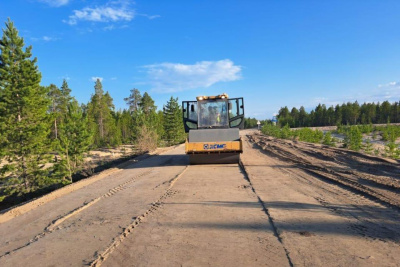 Участок автодороги от трассы «Вилюй» до Кысыл-Сыра сдадут в октябре / ЯСИА   
