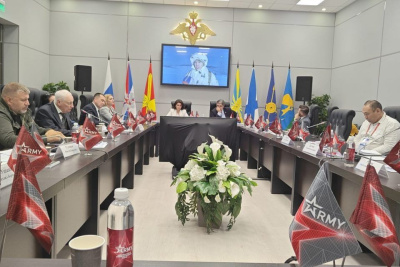 Якутия представила благотворительную платформу «Приближая Победу» на форуме «Армия-2024» / ЯСИА   