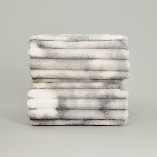 Плед Мягкая полоска/Soft strip, серо-белый