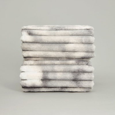 Плед Мягкая полоска/Soft strip, серо-белый