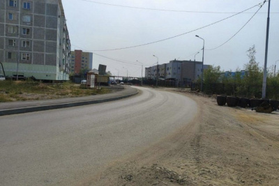 В Якутске обновят подъездные дороги к детским садам и школам в двух округах / ЯСИА Якутск Якутск Республика Саха (Якутия)
