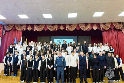 Более 1000 мирнинцев стали участниками уроков безопасности от МЧС / ЯСИА   