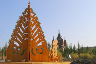 Мастера по дереву благоустроили культурно-этнографический комплекс в Удачном / ЯСИА Удачный Мирнинский Республика Саха (Якутия)