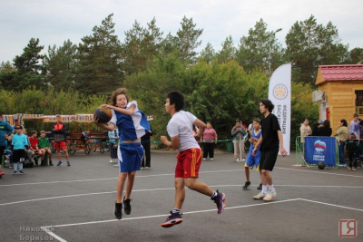 В Якутске прошел первый турнир по семейному баскетболу / Николай Борисов Якутск Якутск Республика Саха (Якутия)