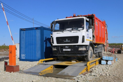 На мусорном полигоне Удачного внедрили автовесы / ЯСИА   