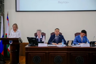 Прошла восьмая очередная сессия Якутской городской Думы / ЯСИА   