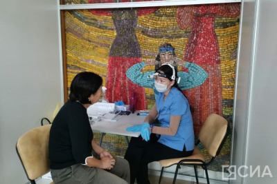 В Доме дружбы народов развернулась ярмарка «Здоровый Якутск» / Нарыйа Пахомова   