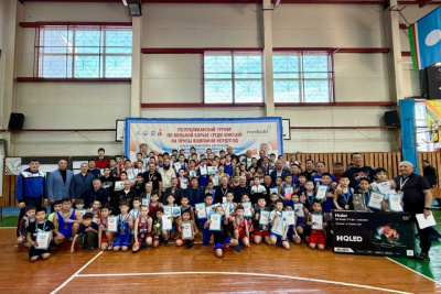 Юношеский турнир по вольной борьбе в Олекминске пройдет при поддержке Нордголд и фонда «Доброта Севера» / ЯСИА   