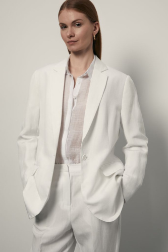 Однобортный жакет с добавлением льна