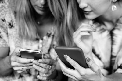 Популярность чёрно-белых снимков снова растёт у пользователей смартфонов в Якутии / ЯСИА   Республика Саха (Якутия)