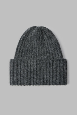 Шапка женская