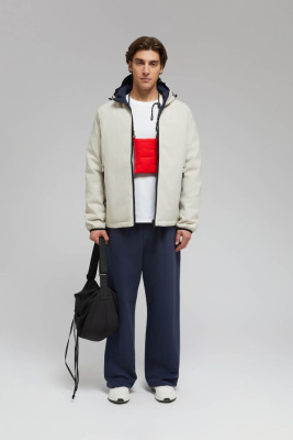 Двухсторонняя куртка с капюшоном