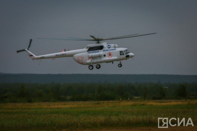 Пострадавших при опрокидывании автобуса в Алданском районе доставят санрейсом в Якутск / Саина Титова   