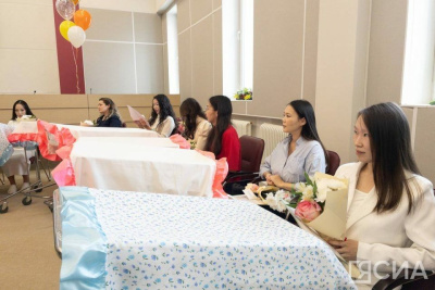 В Якутске выписали 19 малышей, родившихся в День города / Майя Гоголева Якутск Якутск Республика Саха (Якутия)