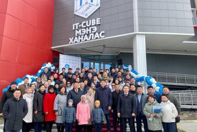 В Нижнем Бестяхе открылся Центр цифрового образования детей «IT-куб» / ЯСИА Нижний Бестях Мегино-Кангаласский Республика Саха (Якутия)