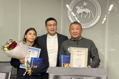 Якутянка Александра Копылова завоевала серебро на первенстве Европы по женской борьбе / Мария Горохова   