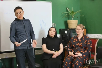 Круглый стол для ведомственных пресс-служб и СМИ прошел в Якутске / Алексей Рудых   