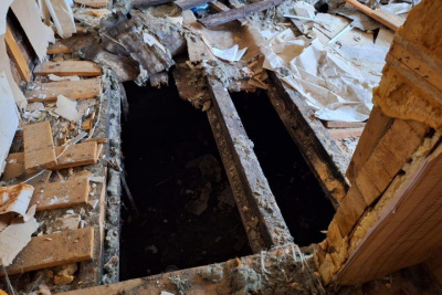 В Якутии пожилая женщина провалилась под пол старого дома и провела там около шести часов / ЯСИА   Республика Саха (Якутия)