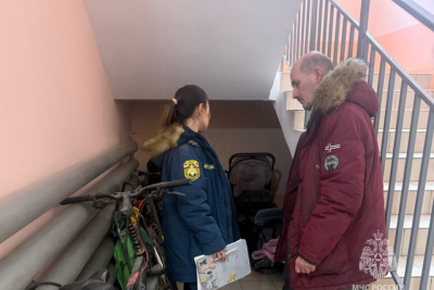 Более 150 домов в Якутске проверили на пожарную безопасность / ЯСИА   