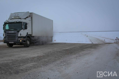 Почти 330 тысяч тонн грузов перевезено по автозимникам Якутии / ЯСИА   
