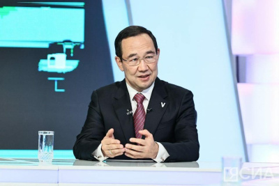 Айсен Николаев: «В День государственности Якутии мы отдаем дань уважения Михаилу Николаеву» / Нарыйа Пахомова   