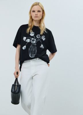 Футболка с цветочным декором из пайеток, Черный