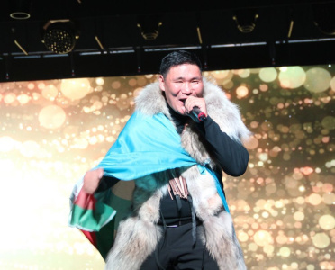 Лэгэнтэй подарил мирнинцам настоящий праздник души /  Мирный Мирнинский Республика Саха (Якутия)