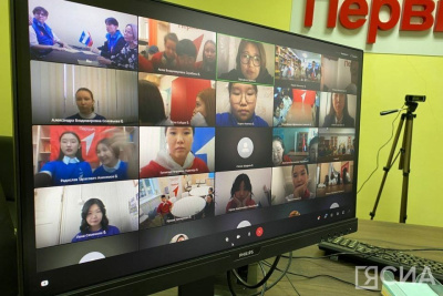 Отделения «Движения первых» Якутии и Докучаевска встретились через телемост / Мария Горохова   