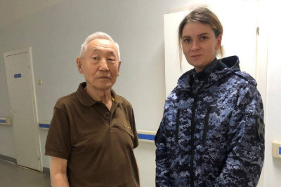 Росгвардейцы поздравили ветеранов вневедомственной охраны с Днем пожилых людей / ЯСИА   