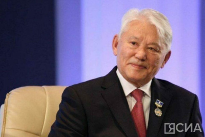 Более 200 заявок приняли на конкурс стипендий первого президента Якутии «Знанием победишь» / ЯСИА   