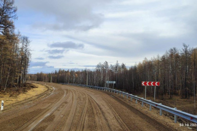 В Амгинском улусе в рамках нацпроекта отремонтировали участок дороги «Бетюн» / ЯСИА   