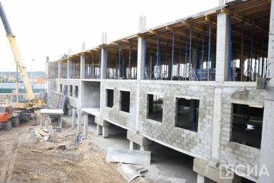 Якутянам в радиоэфире расскажут о проведении капремонта в школах и детсадах / ЯСИА   